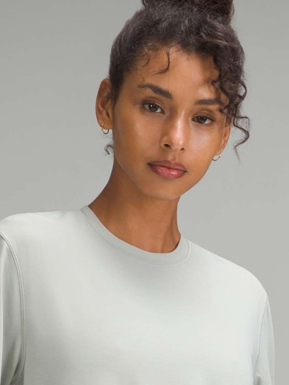 Lululemon! Jersey Train Short Sleeve T-Shirt - Jade Gray - Picture 3 of 6